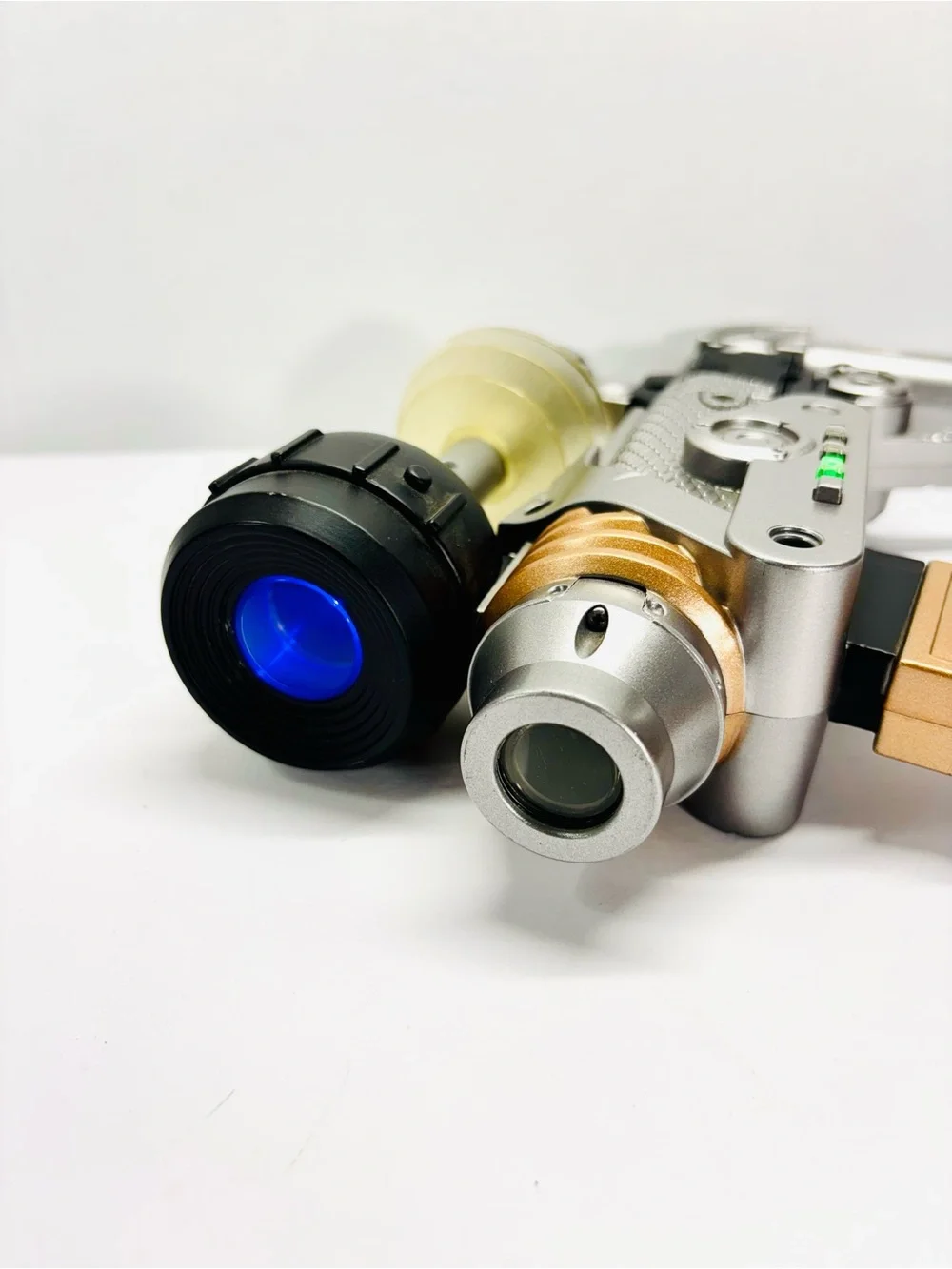 Doctor Who Laser Q. L.A. Quantum Anti-Time Device Hybrid Dalek Cyberman 2004